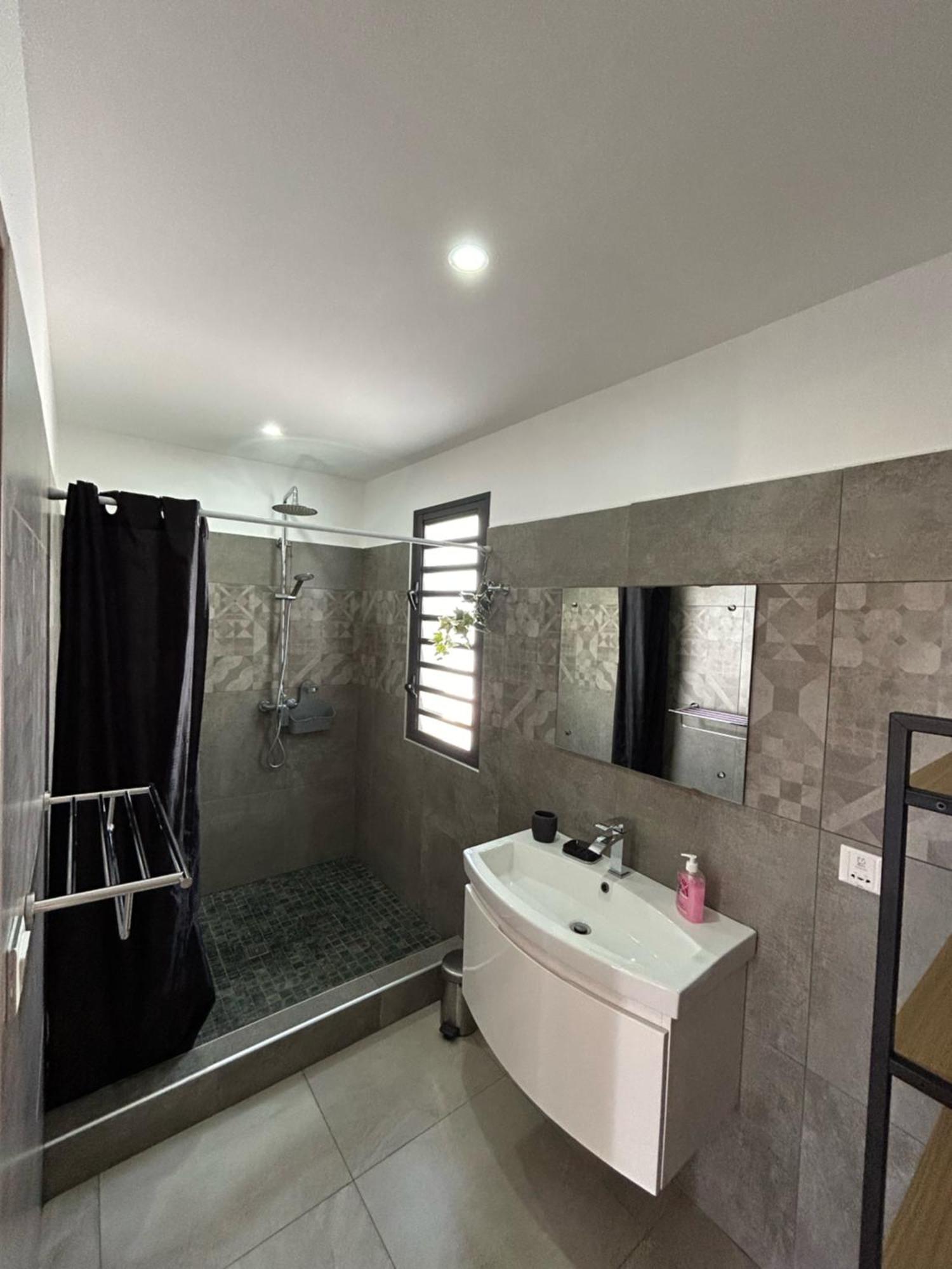 Villa Halana, Piscine Privee Et Proche De Grand Baie Pereybere Beach エクステリア 写真